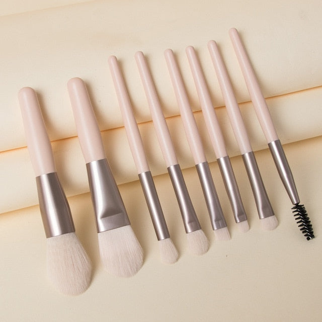 8-Piece Travel Brush Set With Case