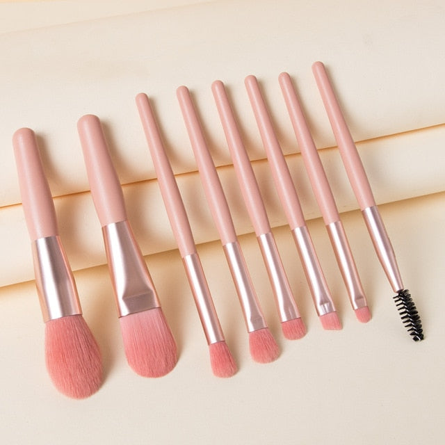 8-Piece Travel Brush Set With Case