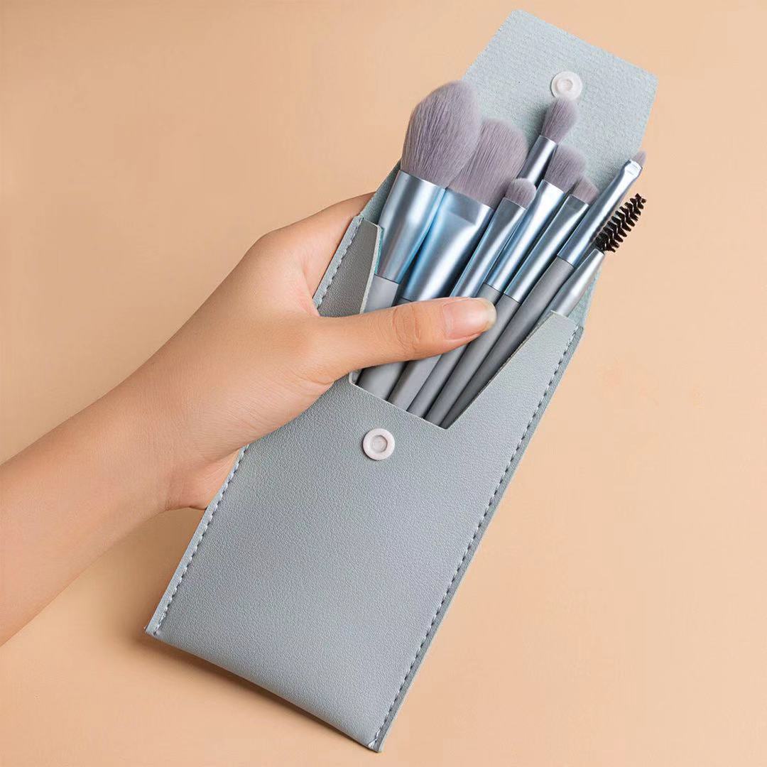 8-Piece Travel Brush Set With Case